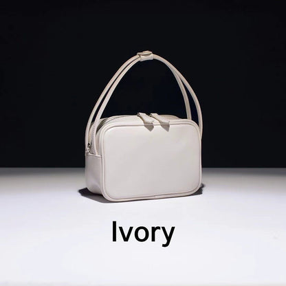 24YR0641 牛皮Tote Bag