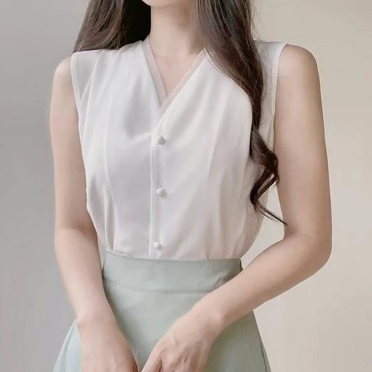 24YR1502 Button Blouse
