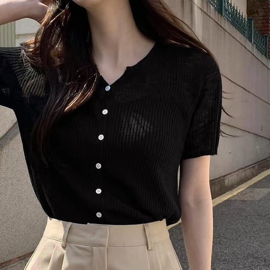 25YR1135 Little V Cardigan Top