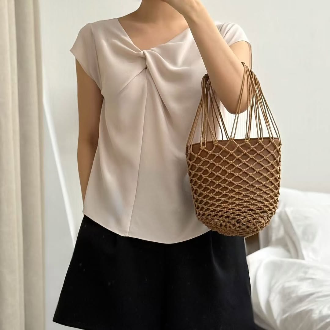 25YR1507 Shirring Blouse