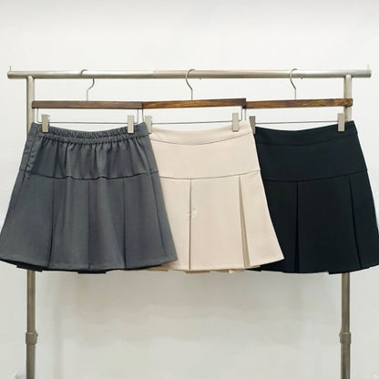 25YR2005 Pleated Skirt