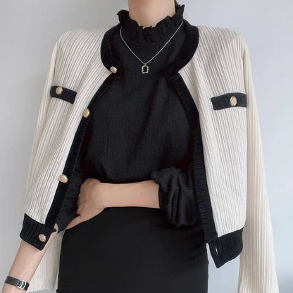 25YR2106 Ruffle Blouse