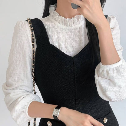 25YR2106 Ruffle Blouse