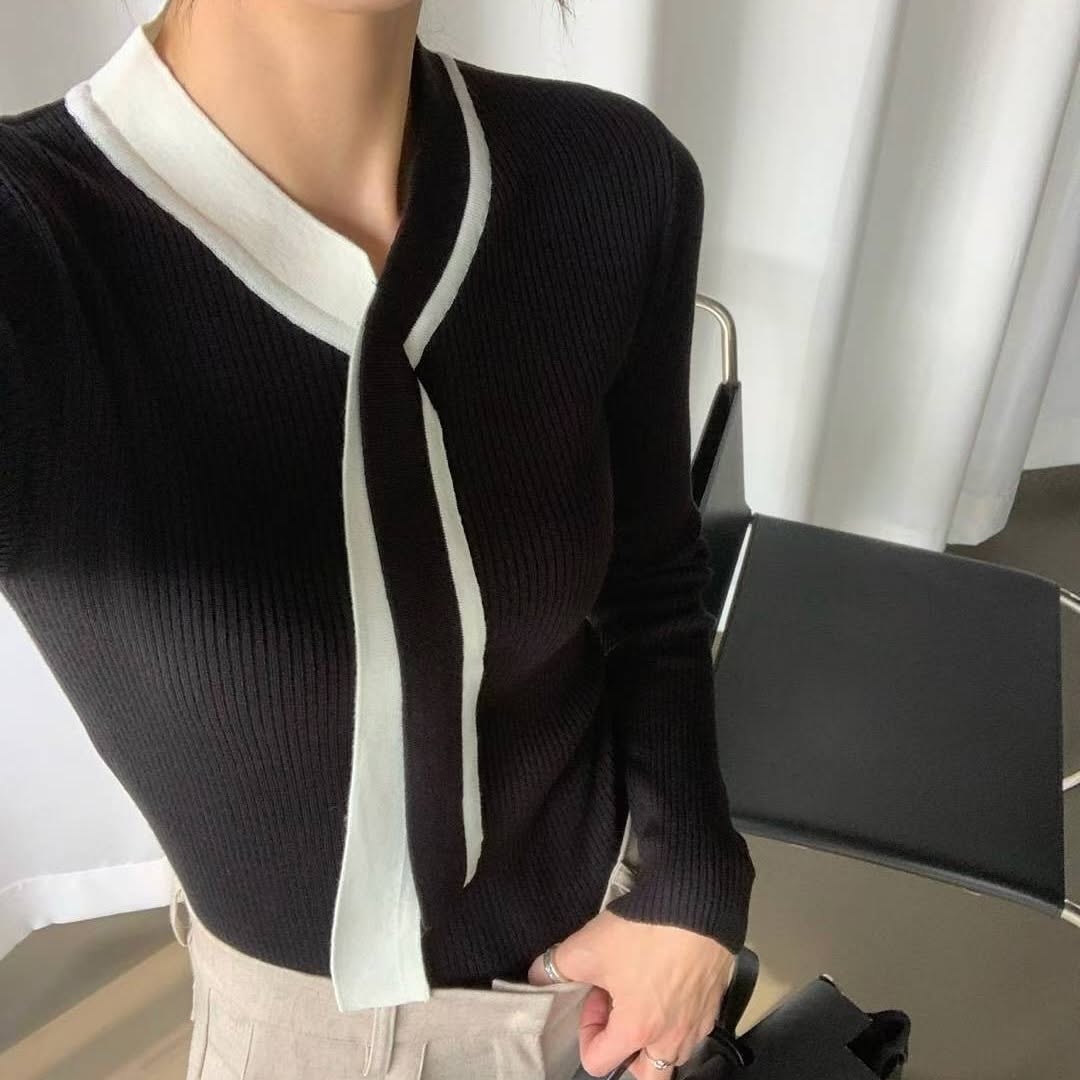 25YR2206 Match Knit Top