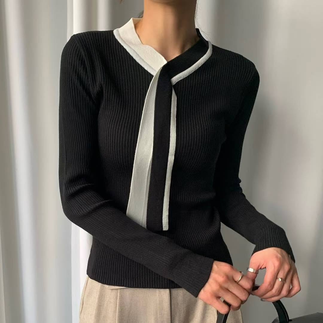 25YR2206 Match Knit Top