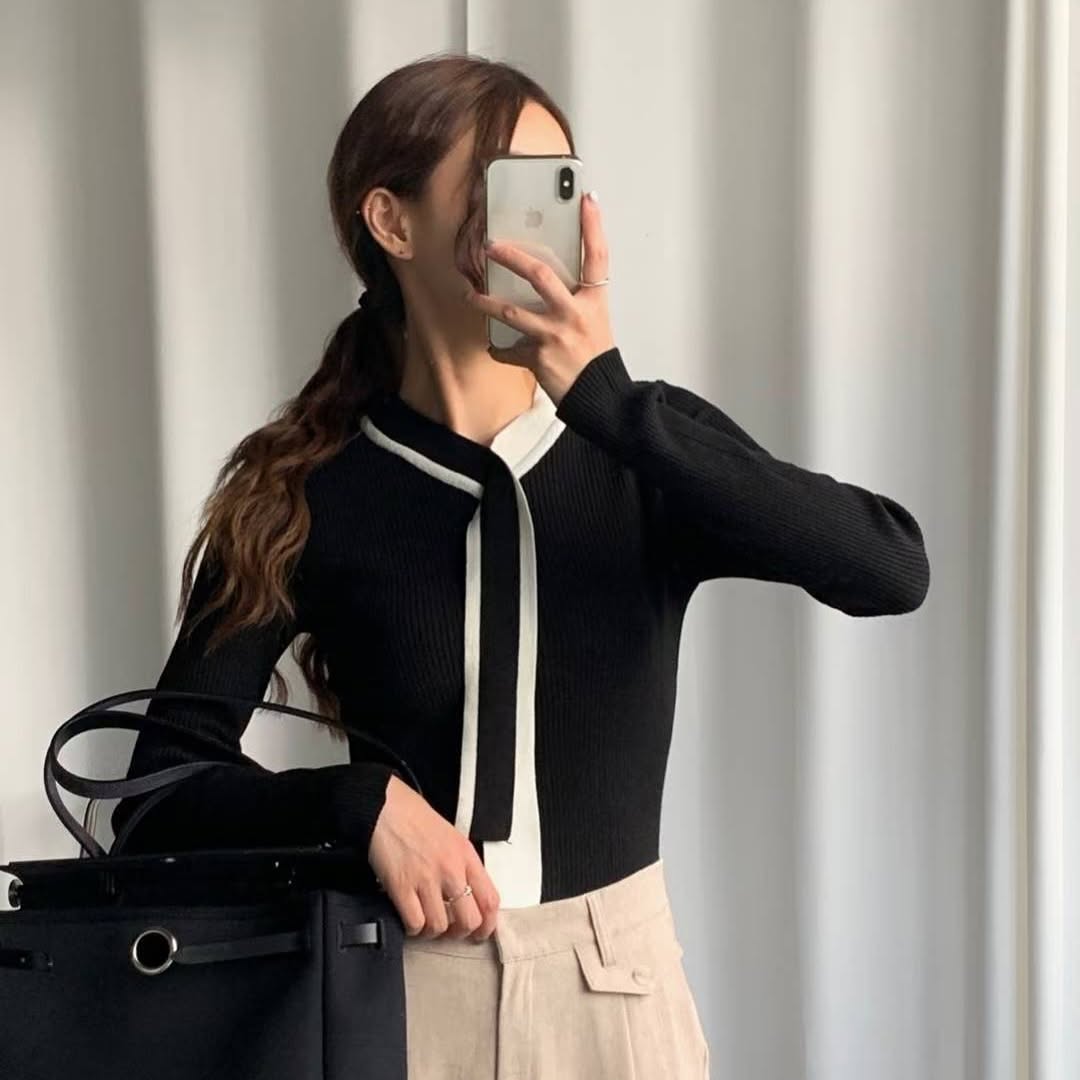 25YR2206 Match Knit Top
