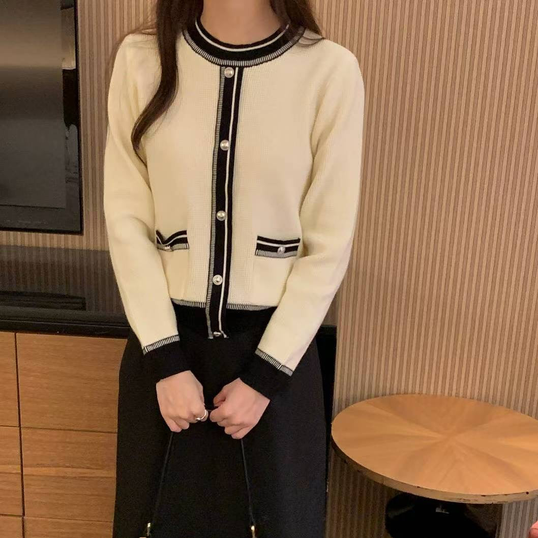 25YR2307 小香風Top