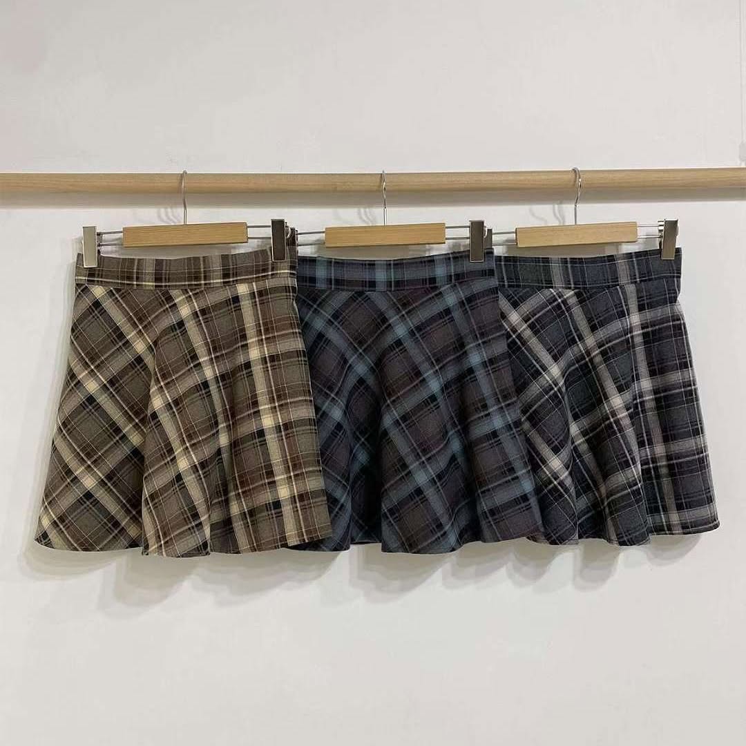 25YR2403 Check Skirt