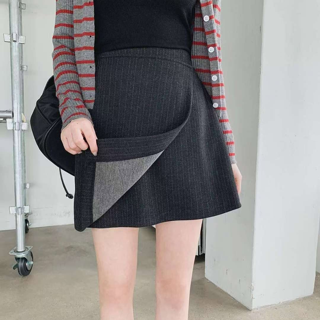 25YR2406 Stripe Skirt
