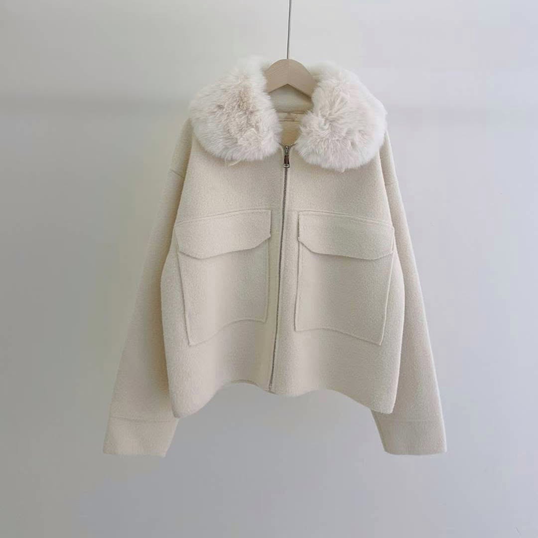 25YR2420 毛毛領外套