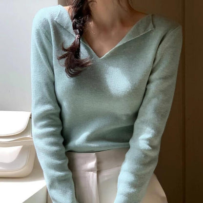 25YR2516 Little V Knit Top