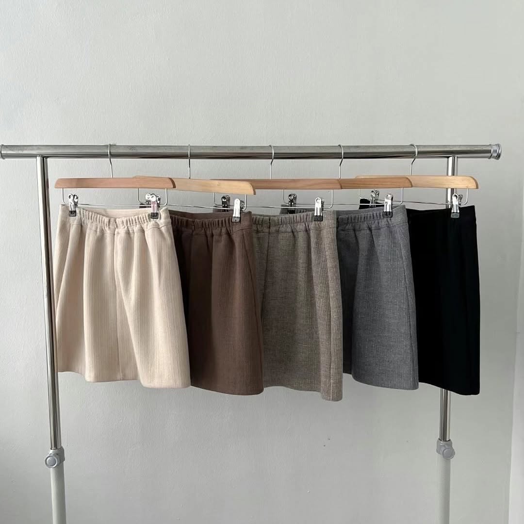 24YR2310 Autumn Pattern Skirt