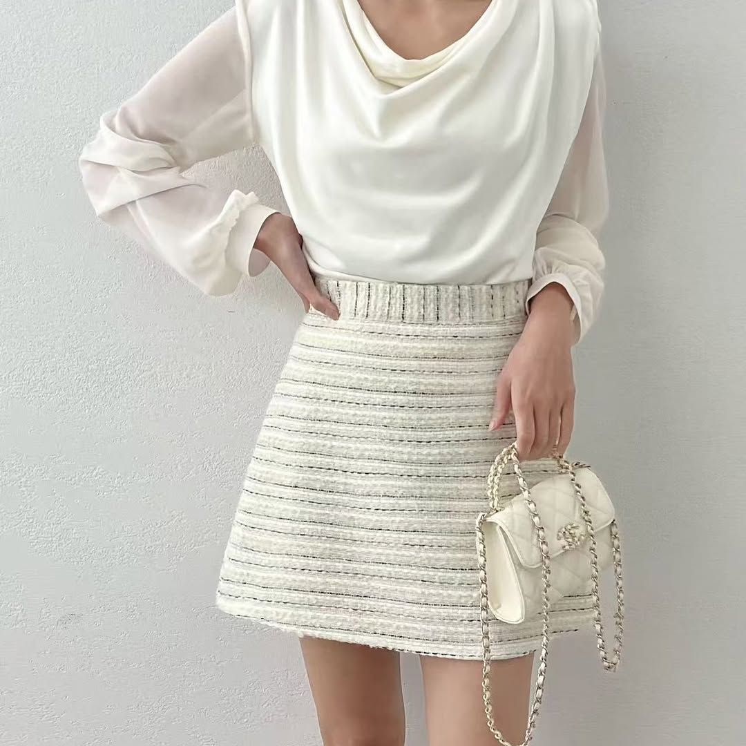 25YR2607 Tweed Skirt