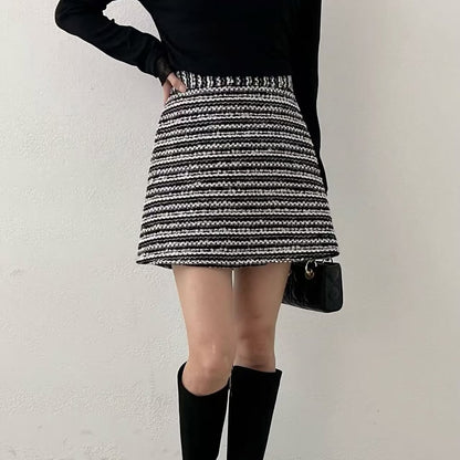 25YR2607 Tweed Skirt