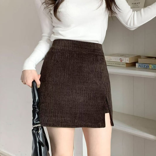 25YR2705 Little Slit Skirt