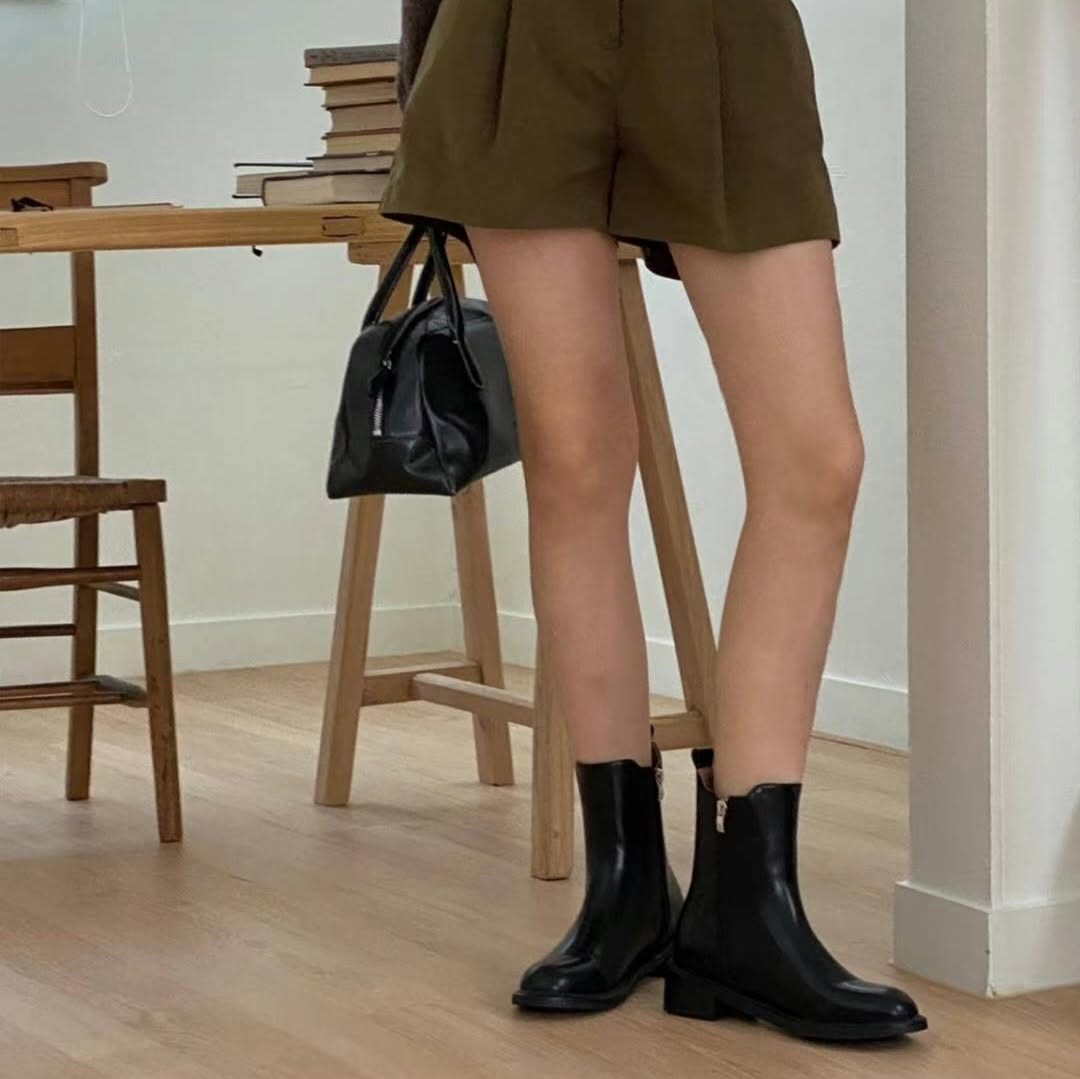 25YR2713 Leather Boot