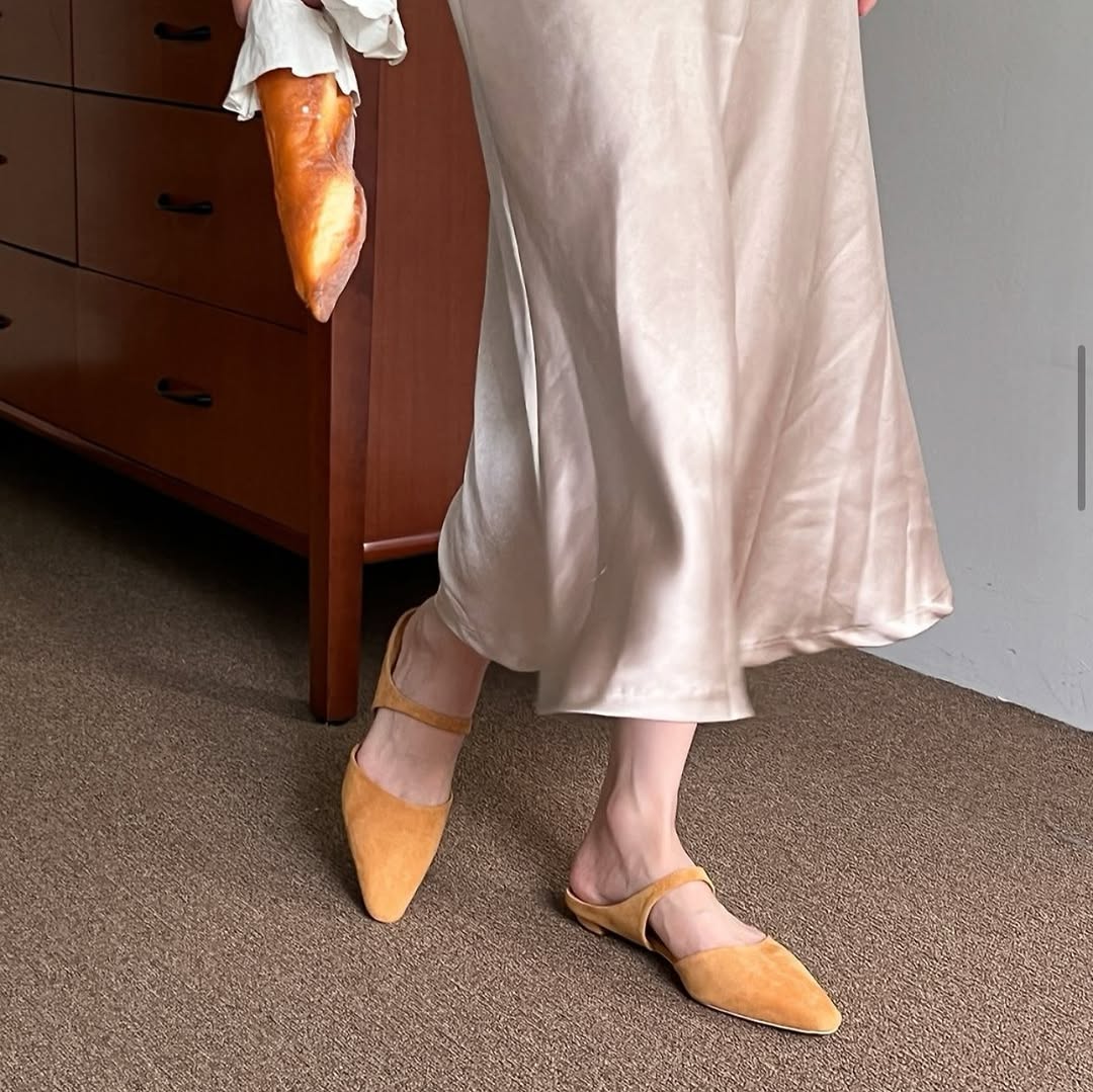 26YR0213 Leather Shoes 1cm