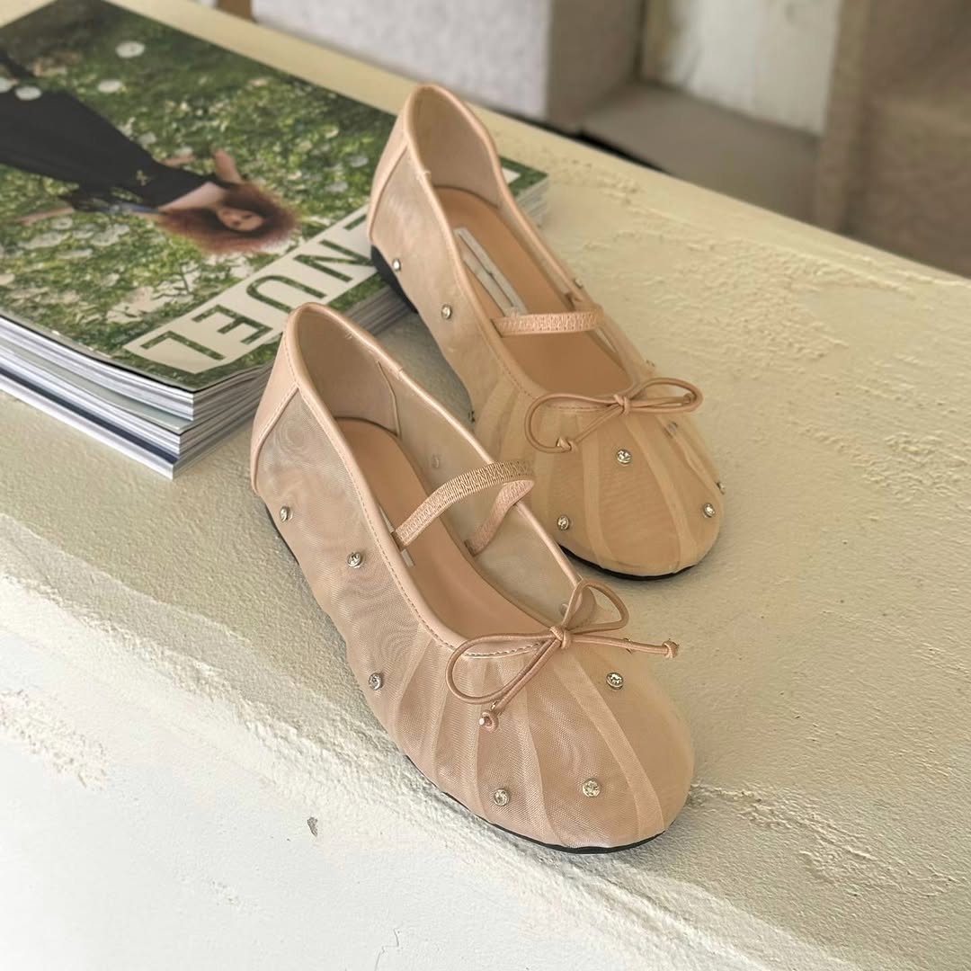 26YR0304 Mary Jane Shoes