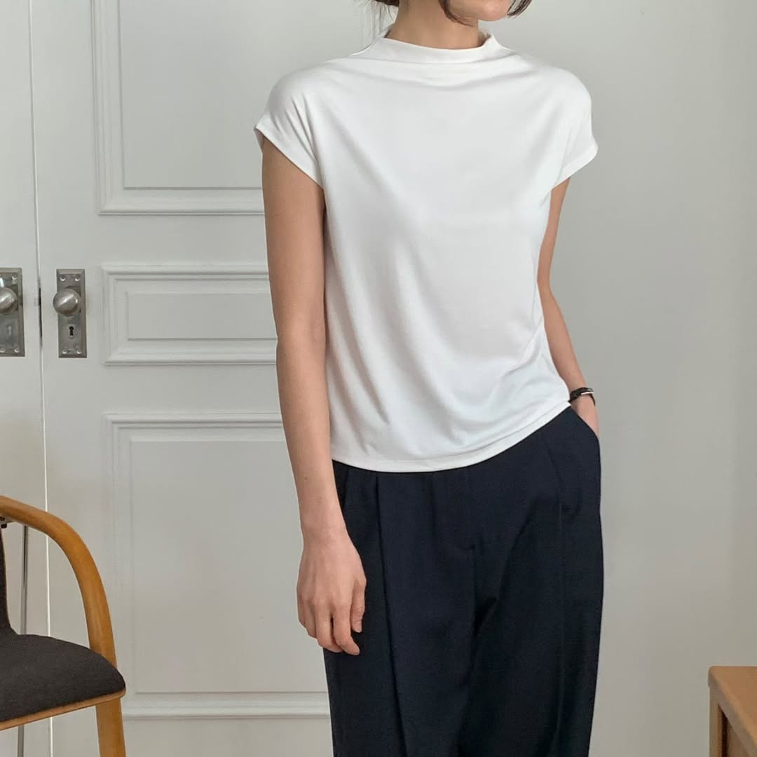 26YR0307 Basic Top