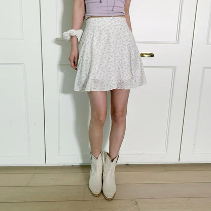 26YR0413 Floral Skirt