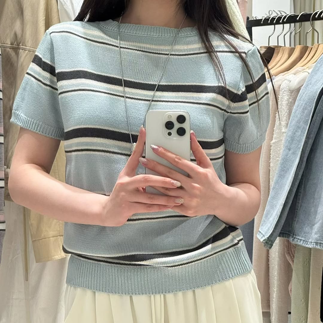 26YR0412 Stripe Top