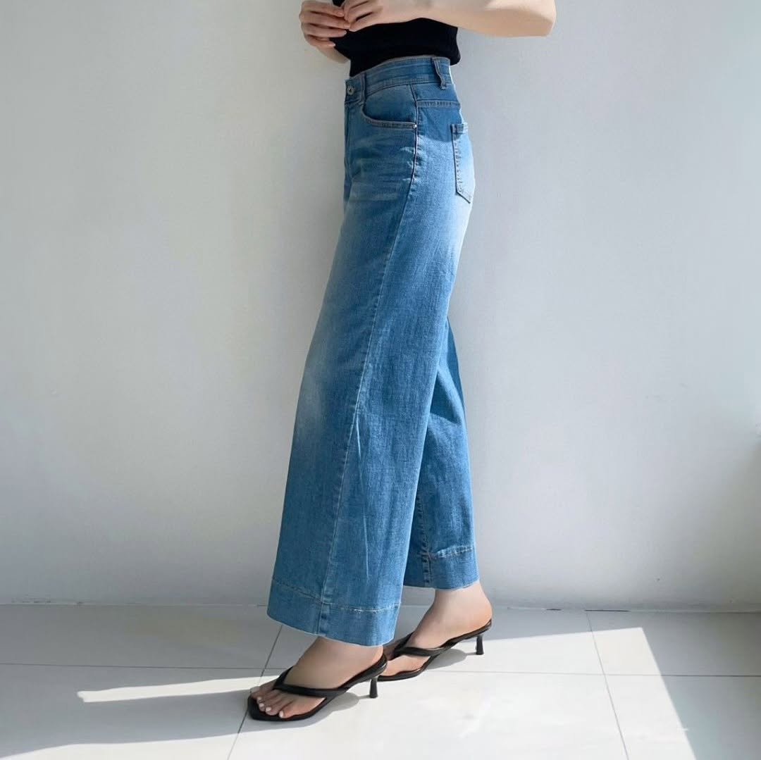 26YR0318 Denim Pants