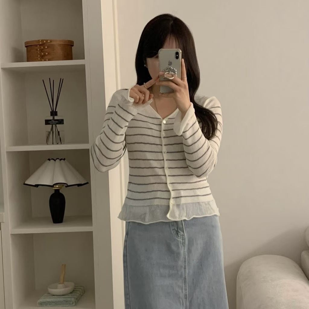 26YR0618 Knit Cardigan