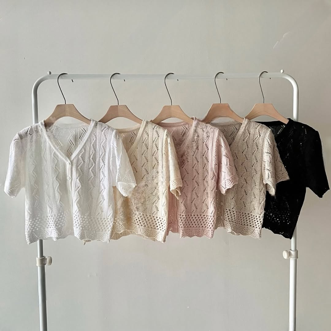 26YR0714 Short Cardigan