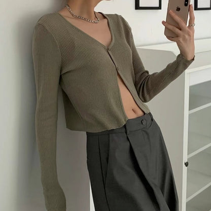 26YR0511 Knit Cardigan