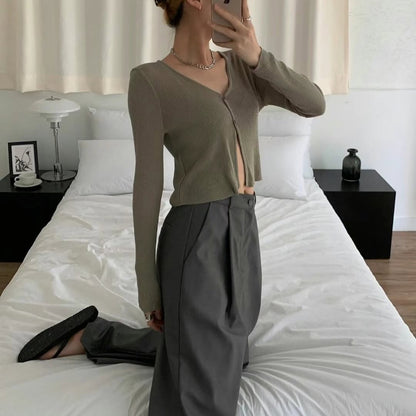 26YR0511 Knit Cardigan