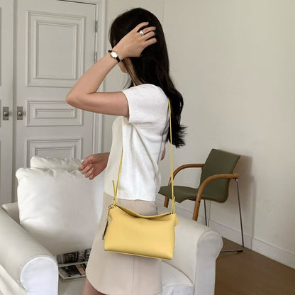 26YR0509 Leather Bag