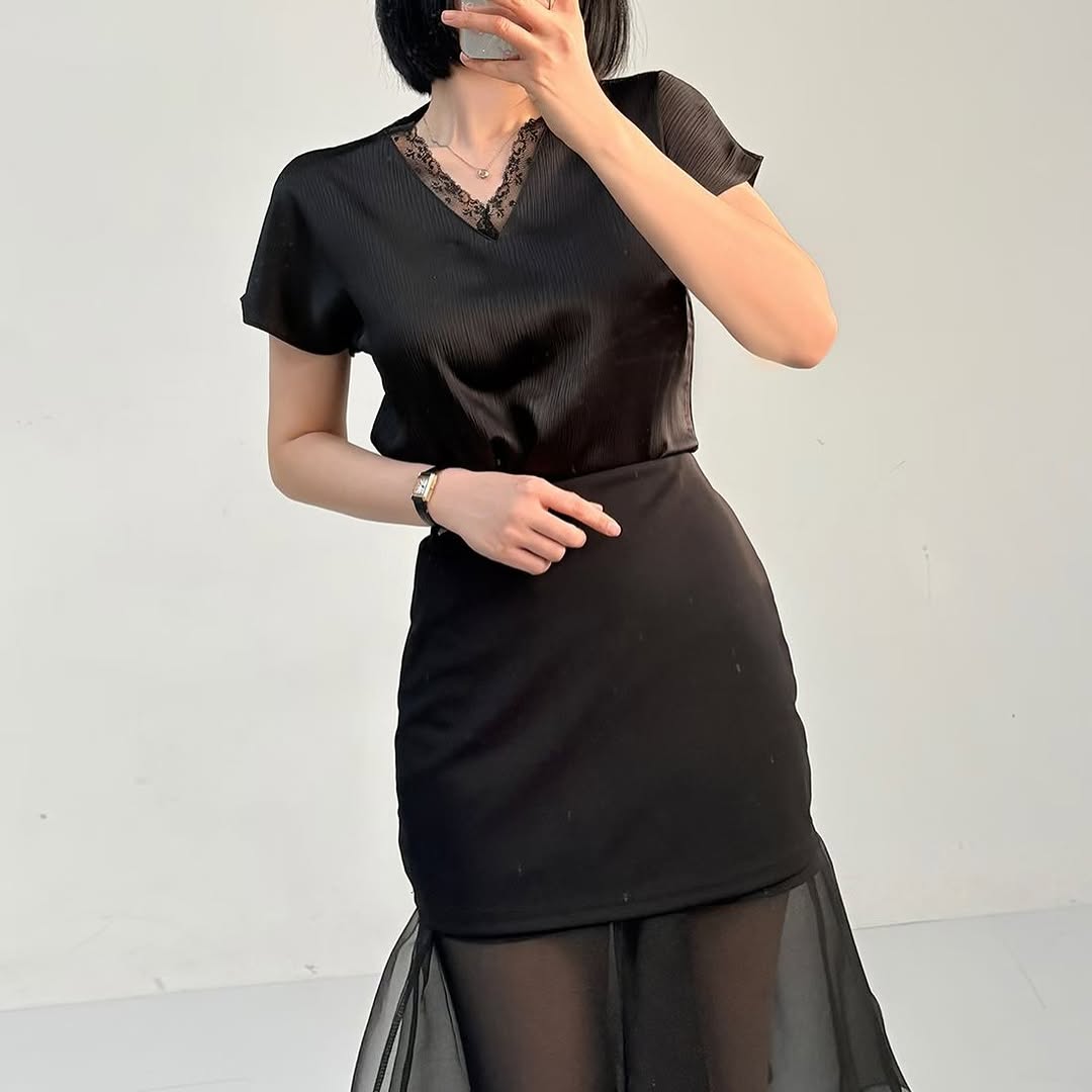 26YR0507 Lace Blouse