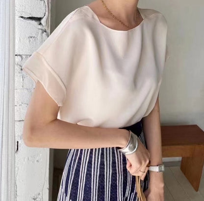 21Y081 薄紗雪紡上衣