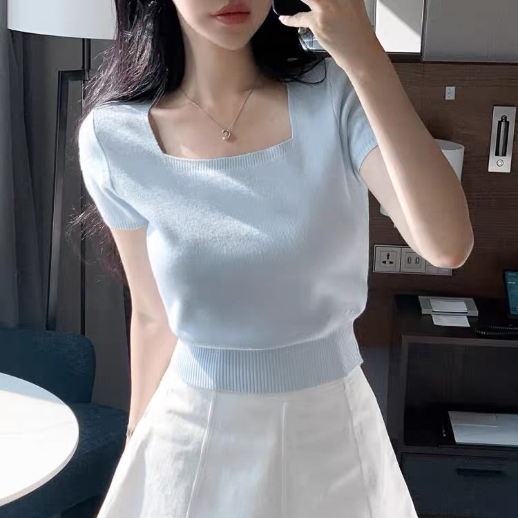 26YR0701 Knit Top