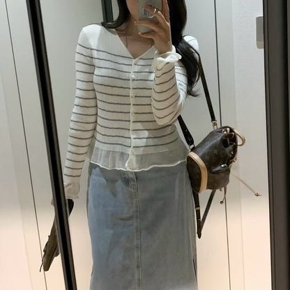 26YR0618 Knit Cardigan