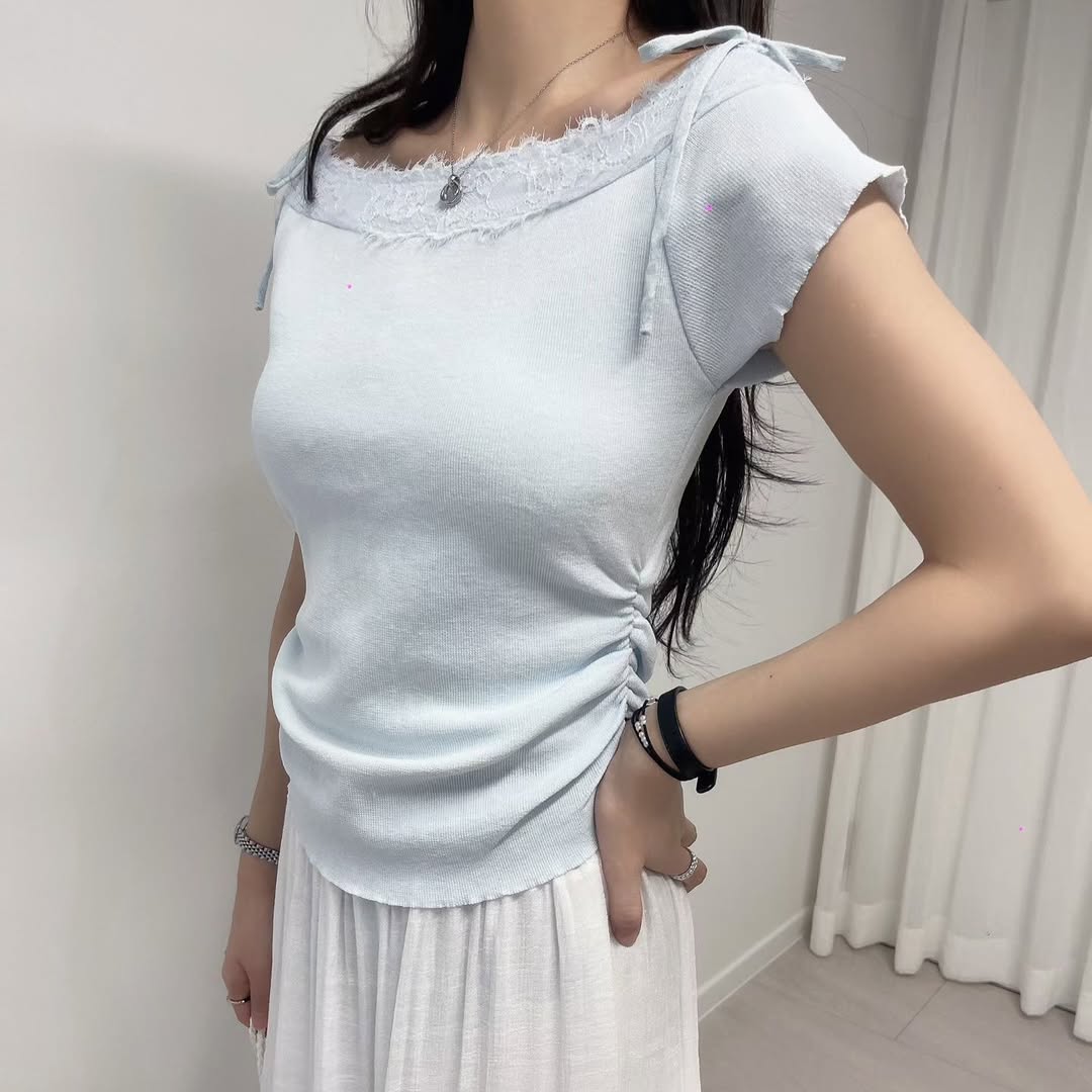 26YR0707 Lace Top