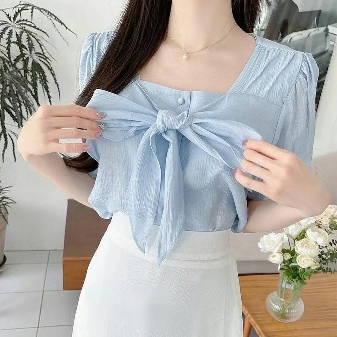 24YR1529 Ribbon Blouse