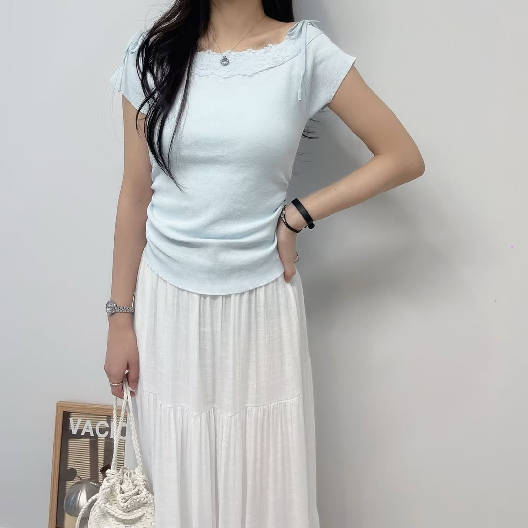 26YR0707 Lace Top