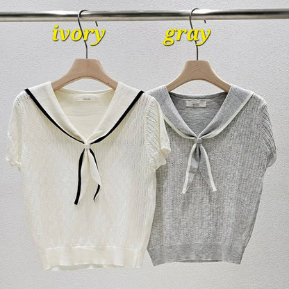 26YR0811 Knit Top
