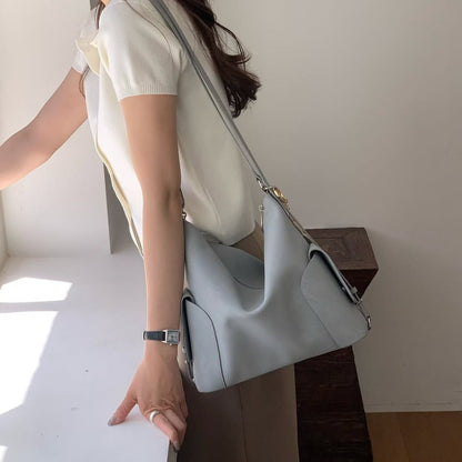 26YR0902 Leather Bag