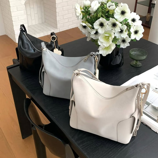 26YR0902 Leather Bag