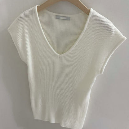 26YR0806 Knit Top
