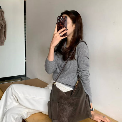 26YR0902 Leather Bag