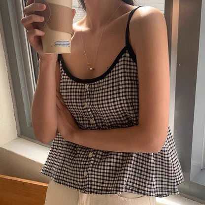 26YR1007 Ruffle Top