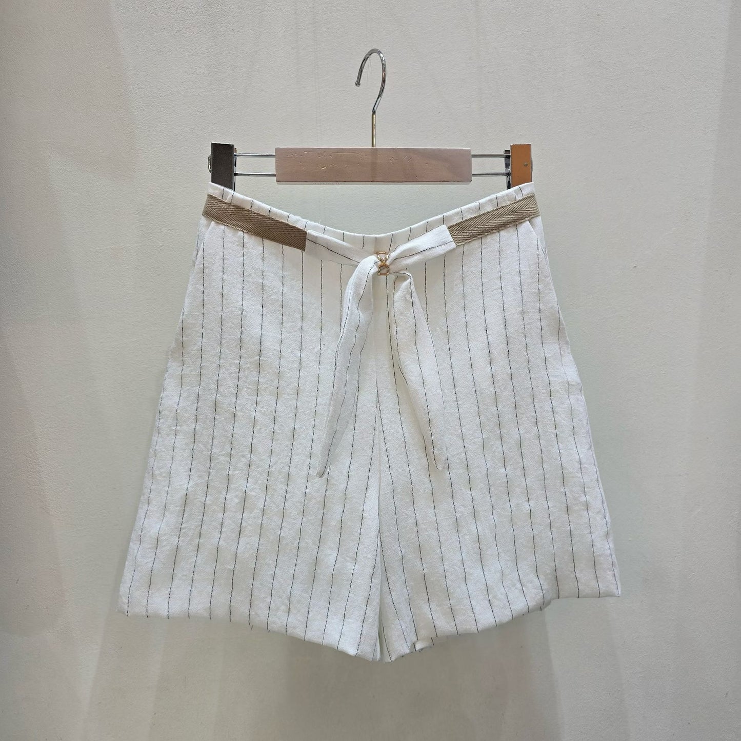 26YR1210 Short Pants