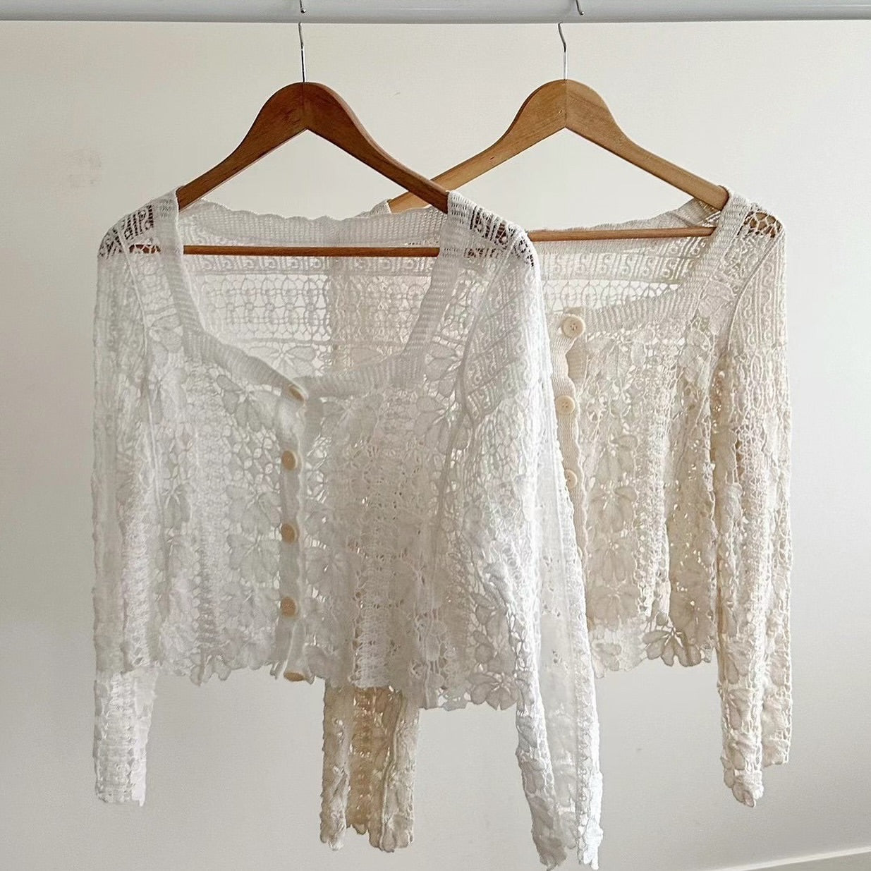 24YR2024 Square Lace Blouse