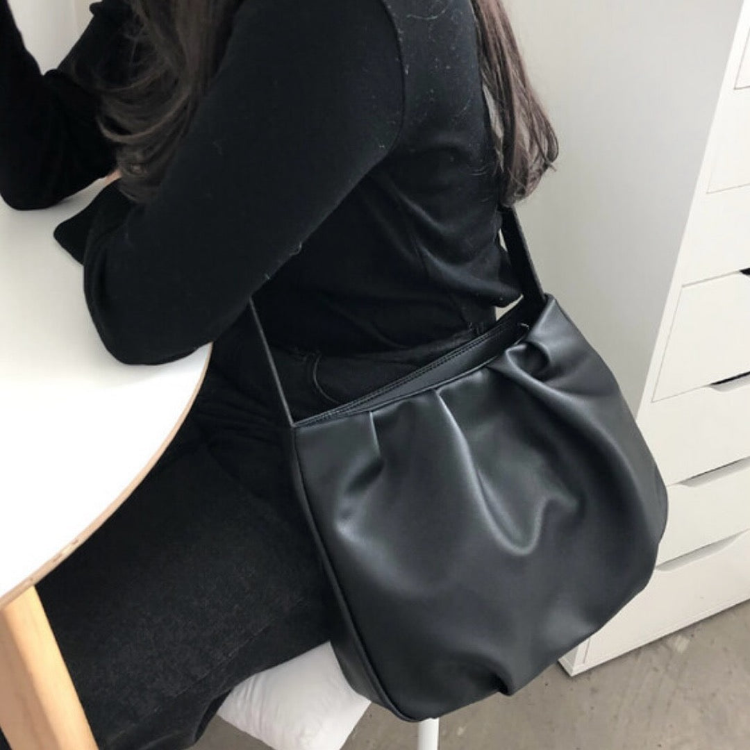 24YR1220 皺褶實用包