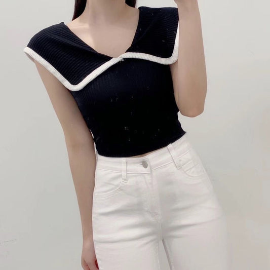 23YR0811 拼色反領top