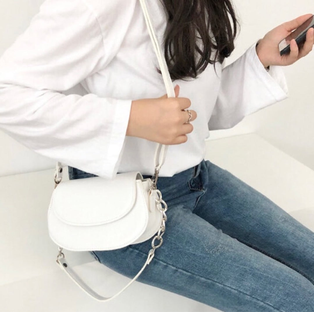 24YR0938 2-Way Chain Bag