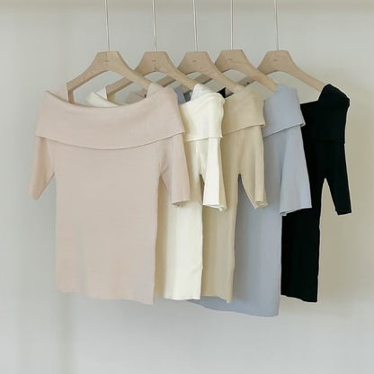 25YR1025 Off Shoulder Knit Top